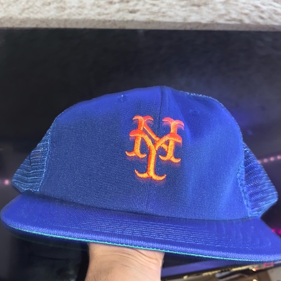 New York Mets 1980s vintage trucker hat - Picture 1 of 3